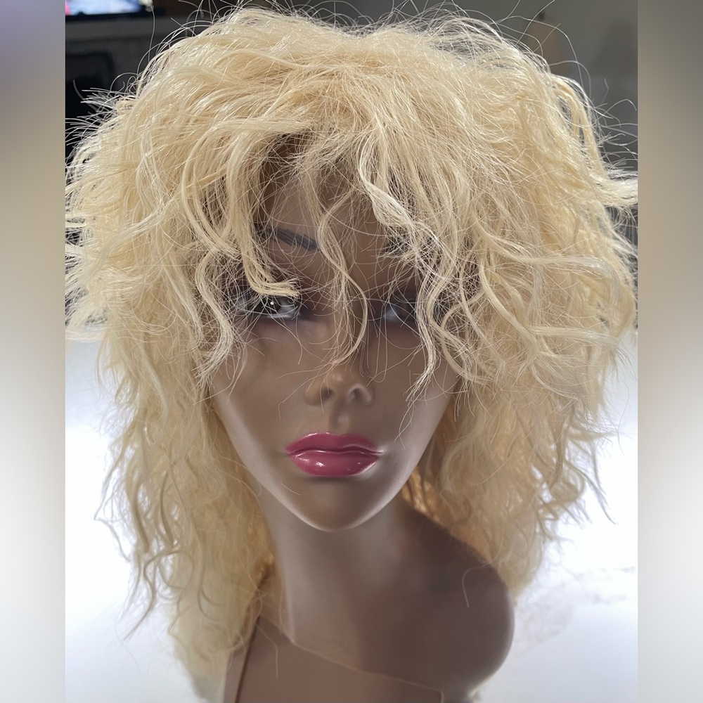 🥳🥳 2Fer HAIR, 20” & 22” long, Kinky/Curly with long layers, bangs, Blondes - Picture 12 of 16